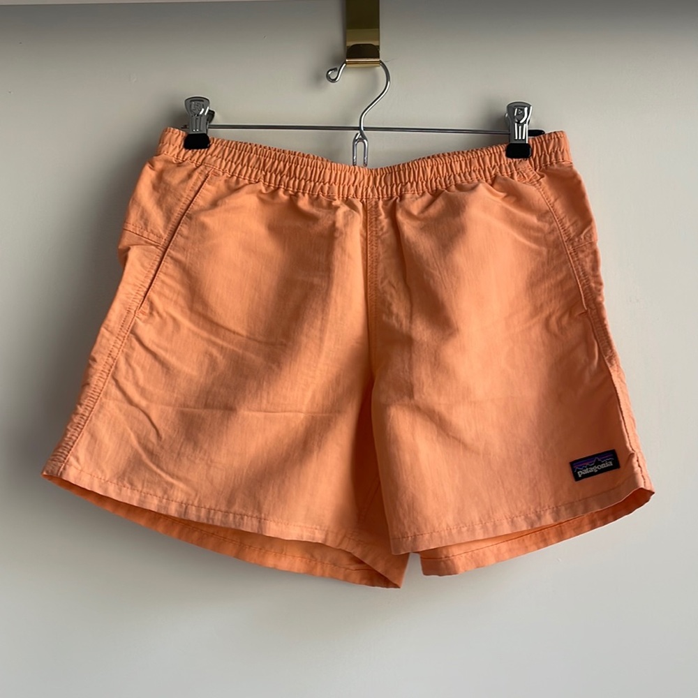 Patagonia Baggies Shorts Size S in Tigerlily Orange